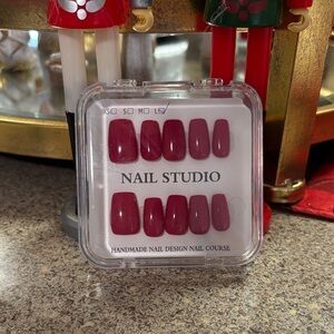 Handmade Nail Design Course - Red